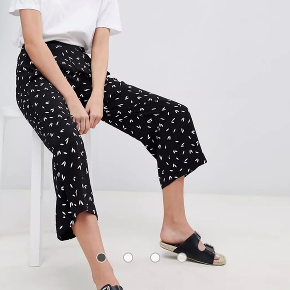 Whistles Pants & Jumpsuits Whistles Black And White Cropped